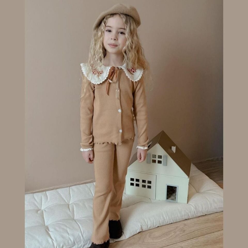 Kaşkorse Yaka Detaylı Açık Kahve Takım